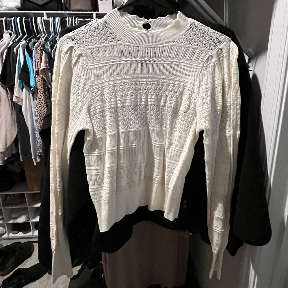 NWOT never worn Abercrombie & Fitch top